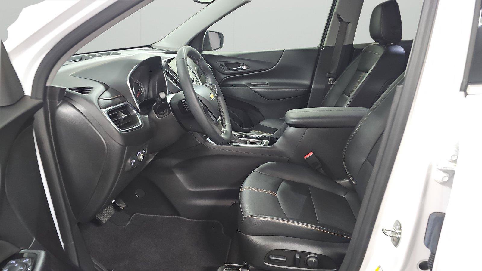 Used 2023 Chevrolet Equinox Premier FWD image 10