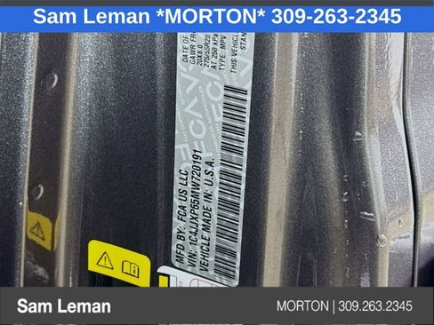 Used 2021 Jeep Wrangler Unlimited Sahara w/ Cold Weather Group image 31