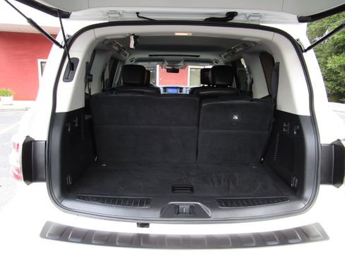 Used 2019 Nissan Armada Platinum w/ Captain's Chairs Package image 26