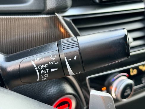 Used 2022 Honda Accord Sport image 33