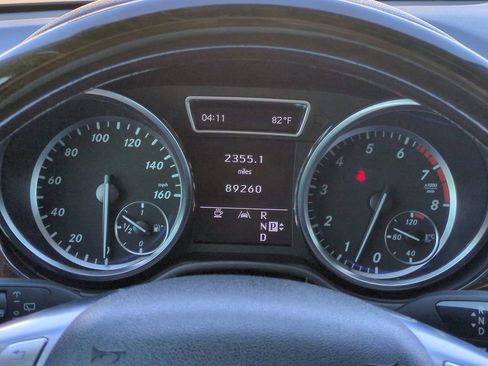 Used 2012 Mercedes-Benz ML 350 4MATIC image 28