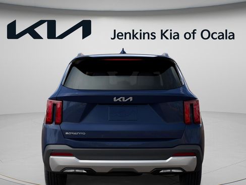New 2026 Kia Sorento S image 4