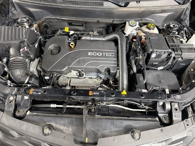 Used 2021 Chevrolet Equinox LS w/ LPO, Blackout Package AWD/4WD image 38