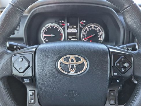 Used 2024 Toyota 4Runner TRD Off-Road image 19