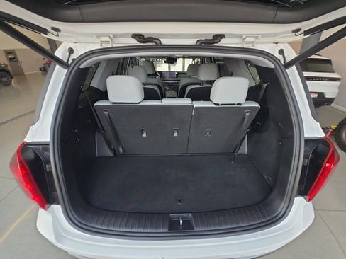 Used 2024 Hyundai Palisade SEL AWD/4WD image 23