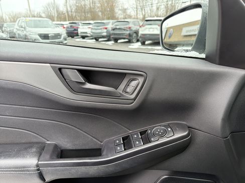 Used 2023 Ford Escape Active image 14