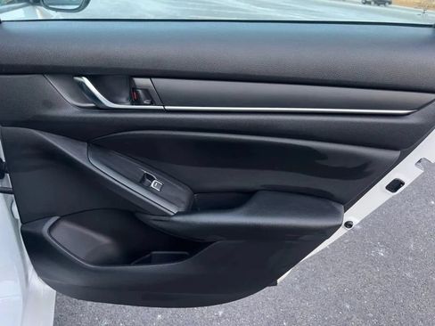 Used 2021 Honda Accord Sport image 21
