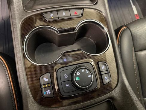 Used 2023 GMC Acadia AT4 w/ Technology Package image 24