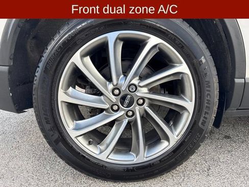Used 2024 Lincoln Corsair AWD w/ Equipment Group 101A image 10