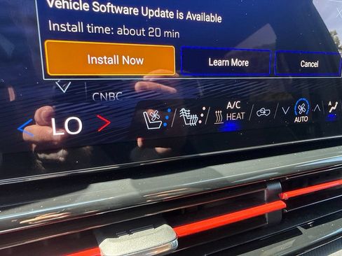 Used 2026 Chevrolet Silverado EV Trail Boss AWD/4WD image 22