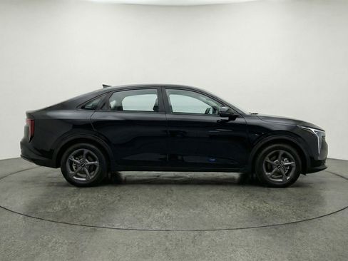 Used 2025 Kia K4 FWD image 11