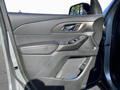 Used 2023 Chevrolet Traverse Premier w/ Redline Edition FWD image 22