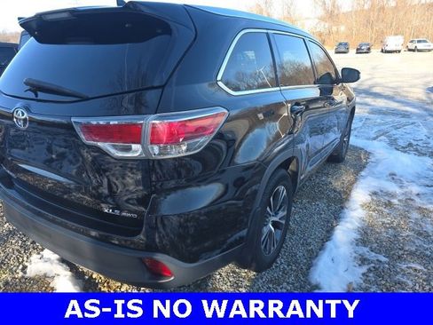 Used 2016 Toyota Highlander XLE image 5