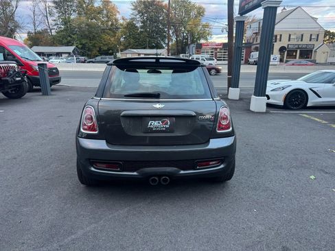 Used 2011 MINI Cooper S image 6