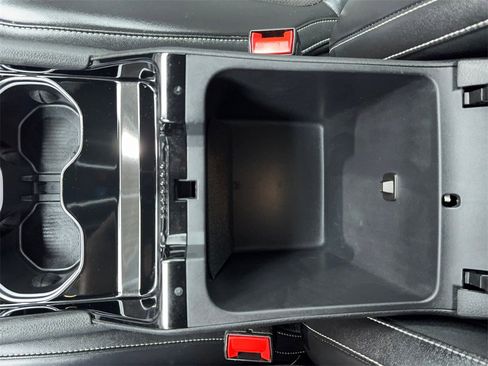 Used 2023 Jeep Grand Cherokee L Laredo image 34