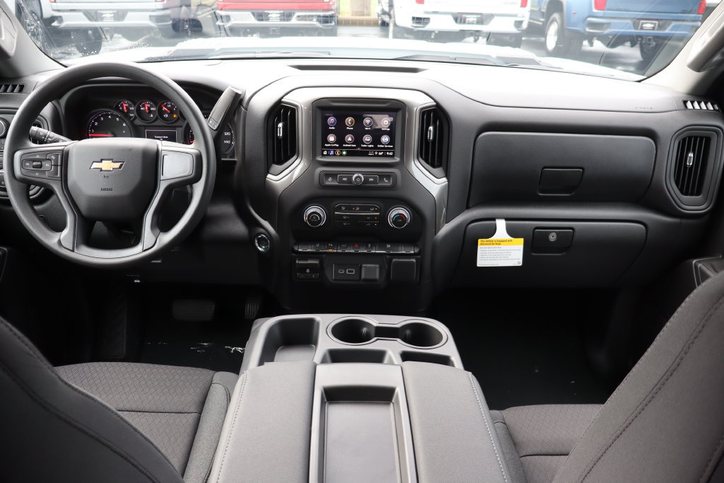 New 2026 Chevrolet Silverado 2500 Custom w/ Custom Value Package AWD/4WD image 17