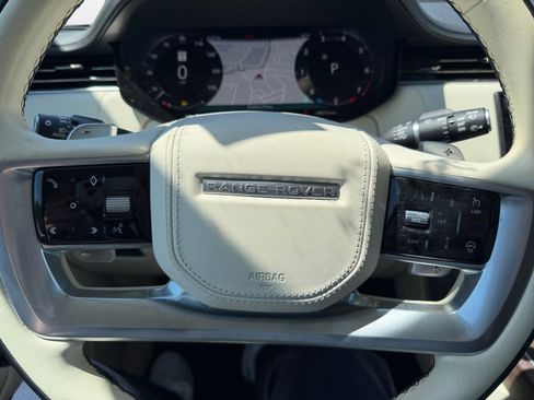 Used 2023 Land Rover Range Rover Long Wheelbase Autobiography AWD/4WD image 10
