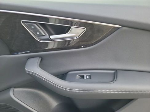 New 2026 Audi Q8 Premium Plus image 18