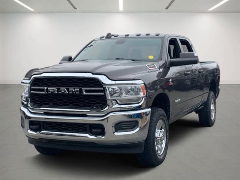 Used 2022 RAM 2500 Tradesman image 2