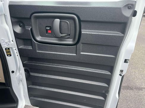 New 2025 GMC Savana 2500 w/ Driver Convenience Package image 15