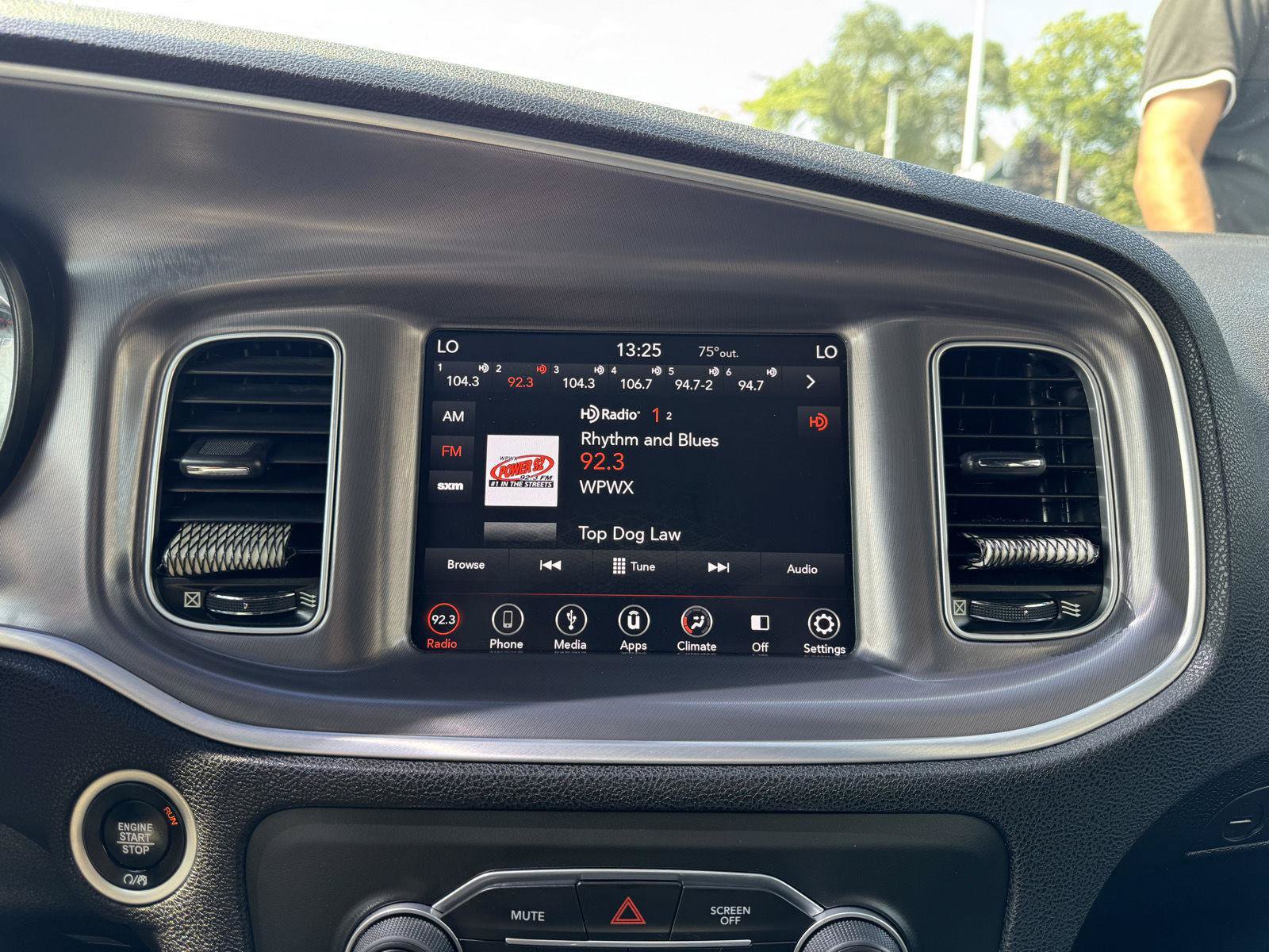 Used 2019 Dodge Charger SXT AWD/4WD image 24