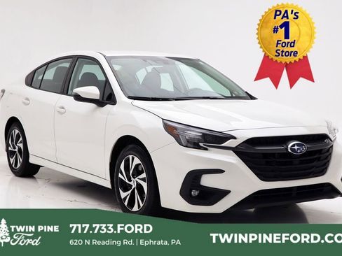 Used 2024 Subaru Legacy Premium image 1