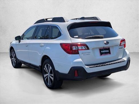 Used 2018 Subaru Outback 2.5i Limited AWD/4WD image 8