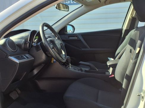 Used 2012 MAZDA MAZDA3 i Sport image 6