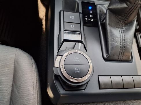 Used 2024 Toyota Tacoma SR5 image 23