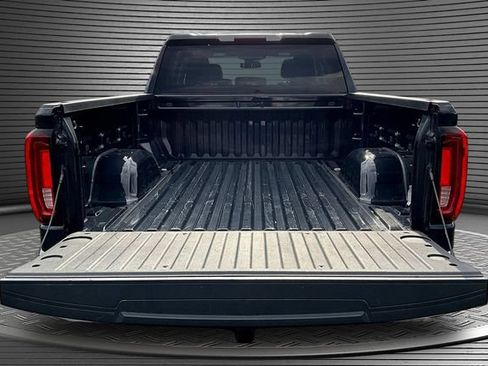 Used 2023 GMC Sierra 1500 SLT AWD/4WD image 7