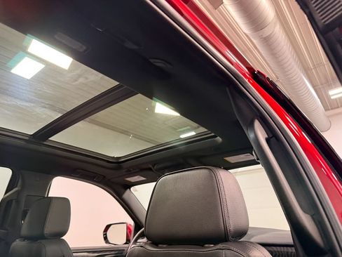 Used 2023 GMC Yukon Denali AWD/4WD image 70