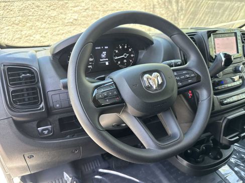 Used 2024 RAM ProMaster 2500 w/ Safety Group FWD image 10