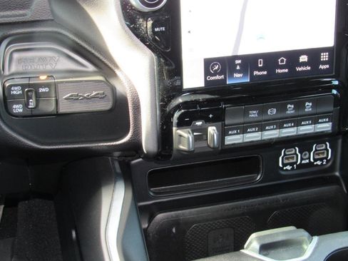 Used 2024 RAM 3500 Laramie w/ Sport Appearance Package image 36