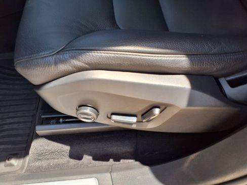 Certified 2024 Volvo XC90 B6 Plus AWD/4WD image 22