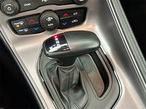 Used 2023 Dodge Challenger SXT w/ Plus Package image 15