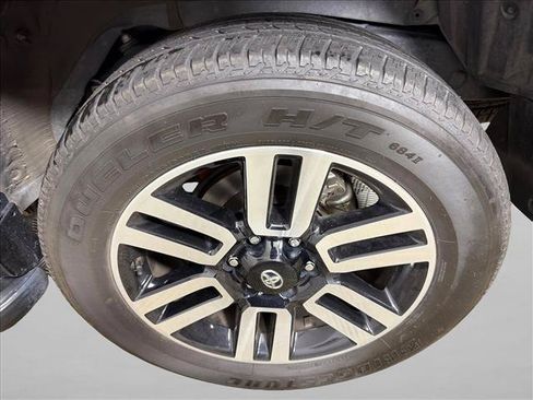 Used 2023 Toyota 4Runner Limited AWD/4WD image 21