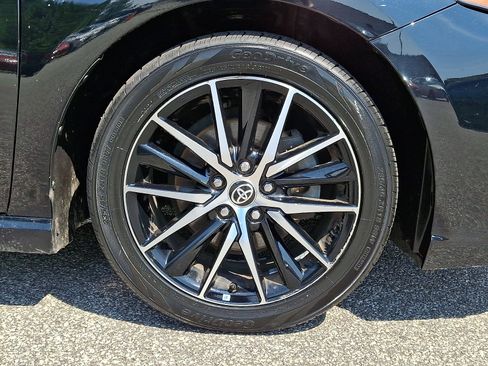 Used 2023 Toyota Camry SE FWD image 8