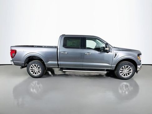 New 2026 Ford F150 XLT w/ Equipment Group 302A MID AWD/4WD image 8