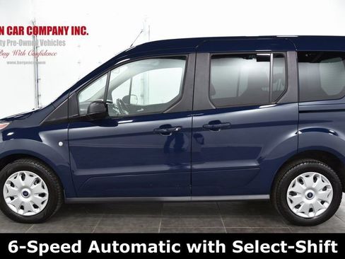 Used 2016 Ford Transit Connect XLT image 4