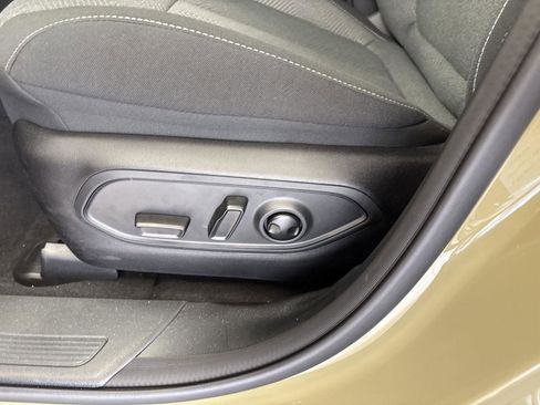 New 2026 Jeep Cherokee Laredo AWD/4WD image 13