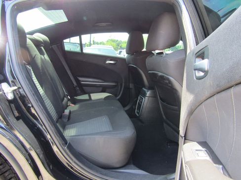 Used 2019 Dodge Charger Scat Pack RWD image 16