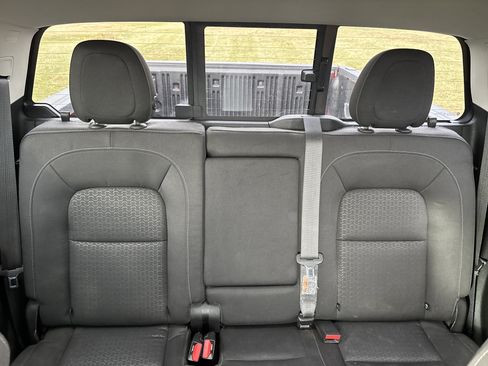 Used 2018 GMC Canyon SLE w/ SLE Convenience Package image 7