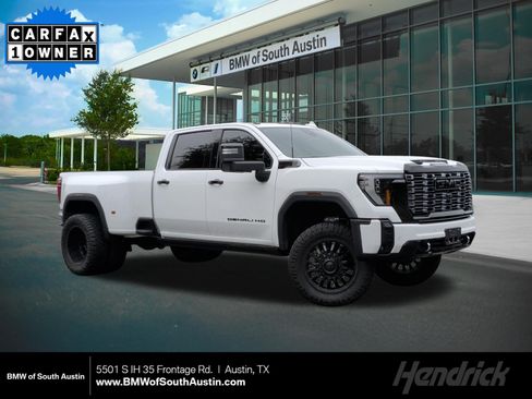 Used 2025 GMC Sierra 3500 Denali Ultimate AWD/4WD image 1