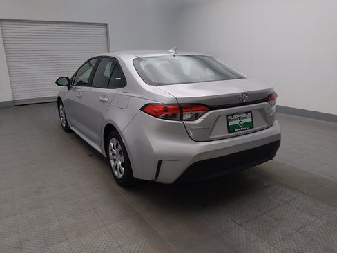 Used 2025 Toyota Corolla LE FWD image 6