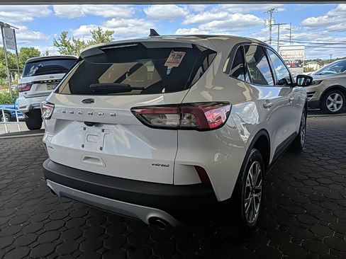 Certified 2022 Ford Escape SEL w/ Technology Package image 5