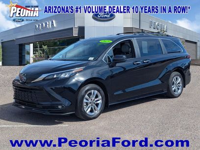 Used 2025 Toyota Sienna XLE