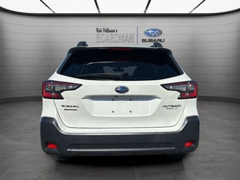 Used 2024 Subaru Outback Premium AWD/4WD image 6