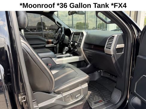 Used 2017 Ford F150 Platinum w/ Equipment Group 701A Luxury image 32