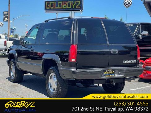 Used 1999 Chevrolet Tahoe 4WD 2-Door w/ Preferred Equipment Group image 6