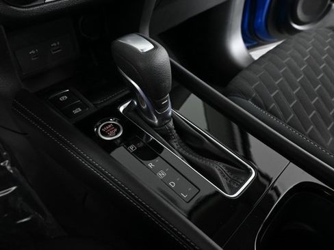 Used 2023 Nissan Kicks SV image 26